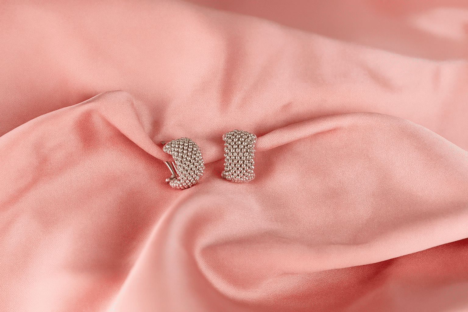 Orecchini maglia intrecciata tubolare - immagine 2